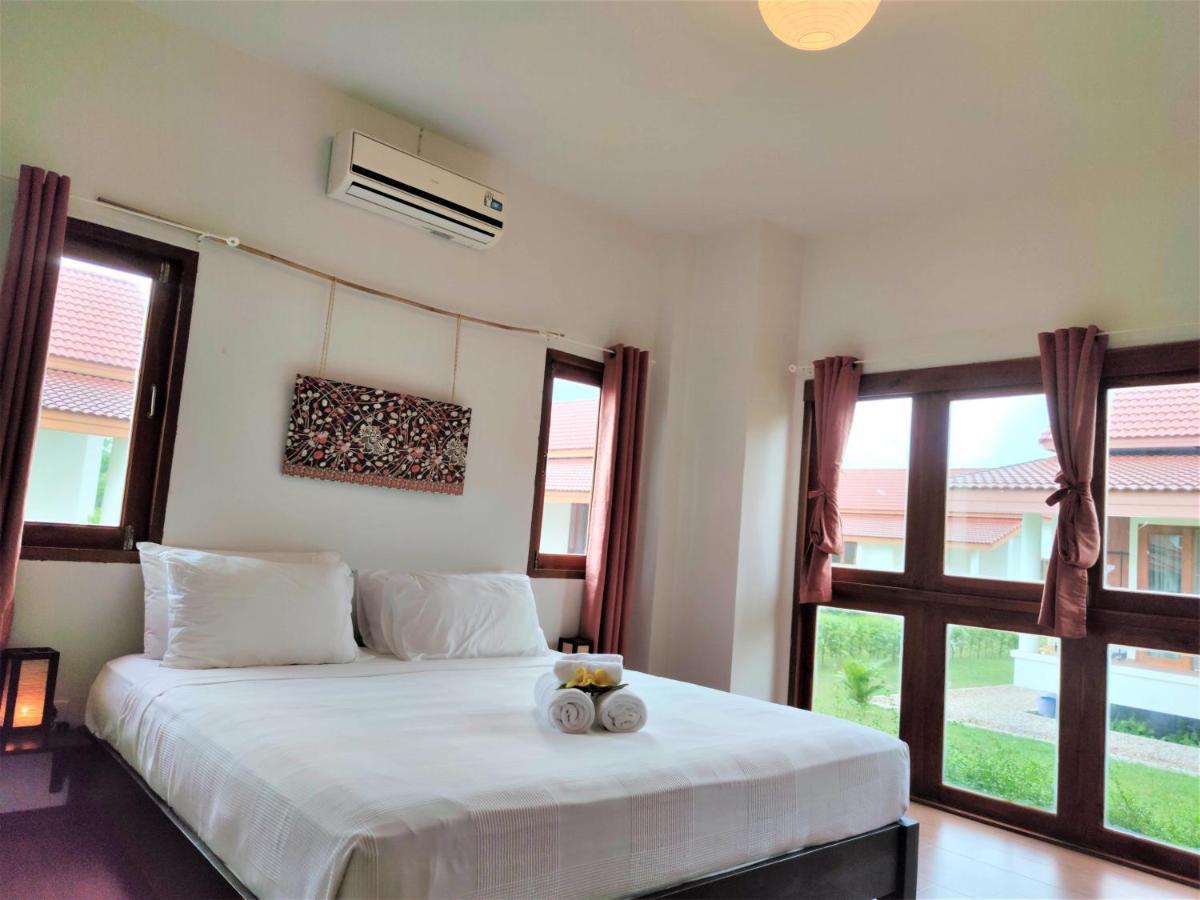 Armonia Village Resort And Spa Csumphon Kültér fotó