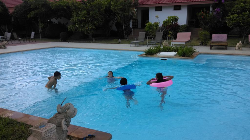 Armonia Village Resort And Spa Csumphon Kültér fotó