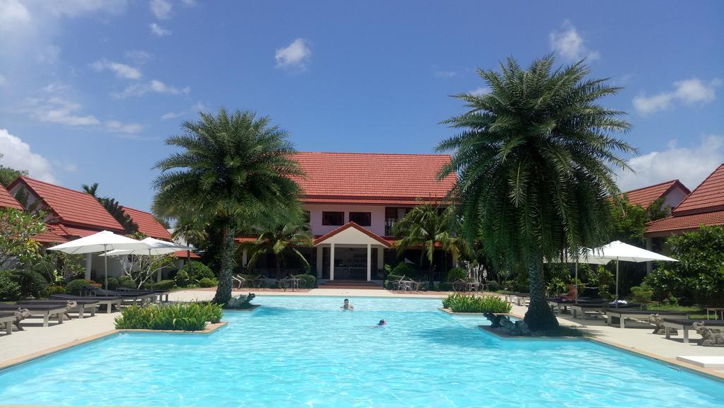 Armonia Village Resort And Spa Csumphon Kültér fotó